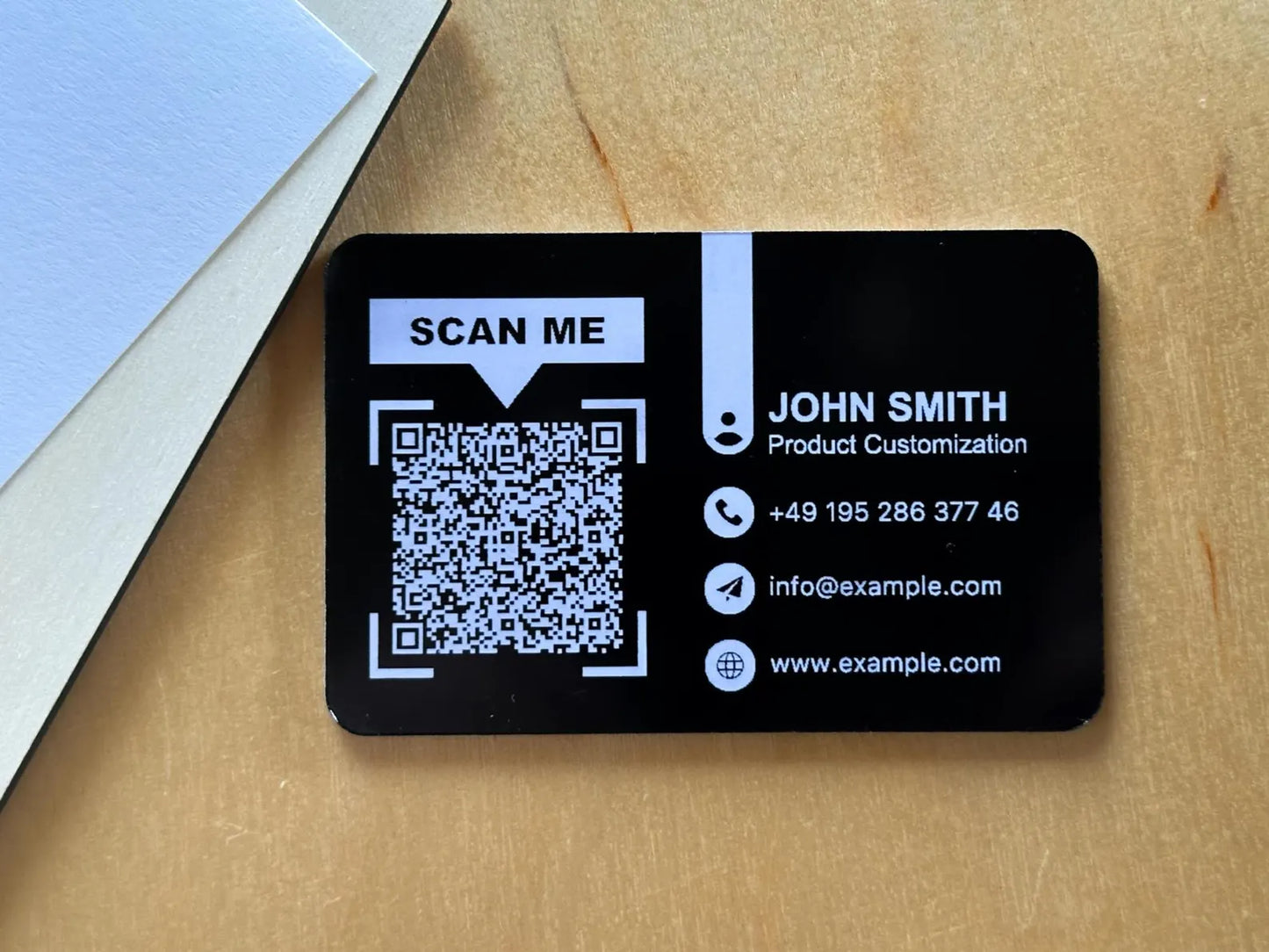Carte métal anodisé Personnalisable  - 0,2mm