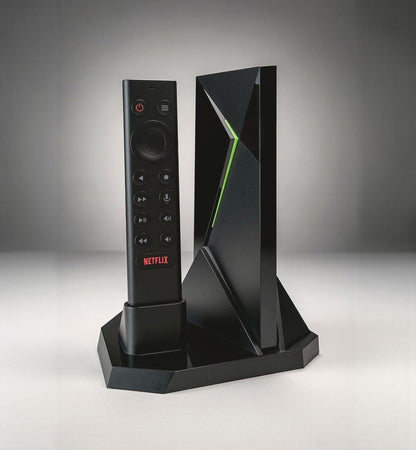 2-in-1 Vertikalständer für NVIDIA Shield TV Pro mit Fernbedienungshalterung | Geometrisches Design