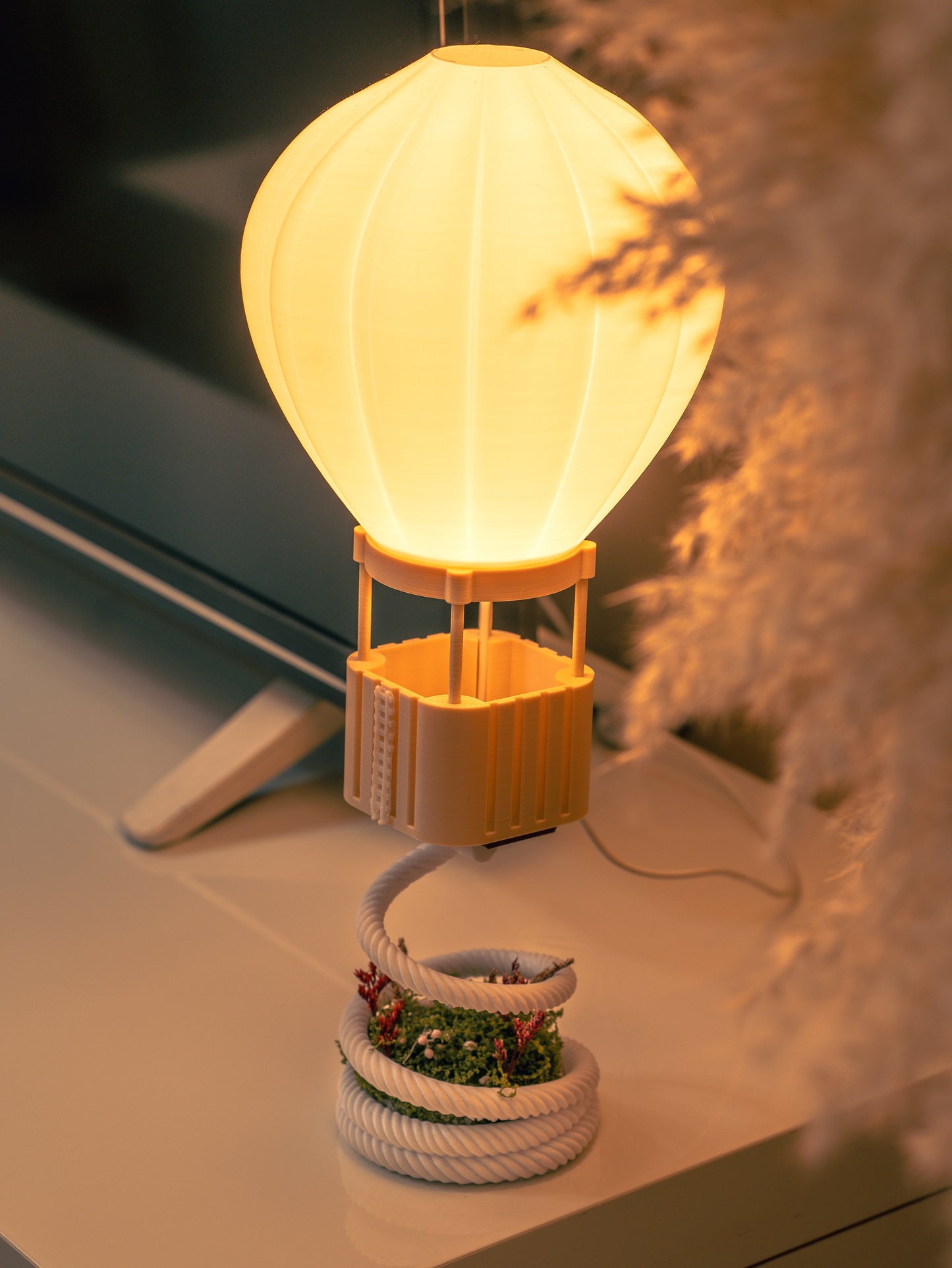 AéroBloom | Lampe Montgolfière Flottante